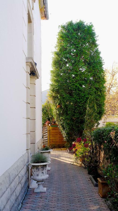 Au 31 Hotel Forbach Bagian luar foto